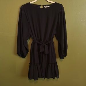 Flying tomato brand size xs flowly mini dress long sleeve. Very lightweight feel
